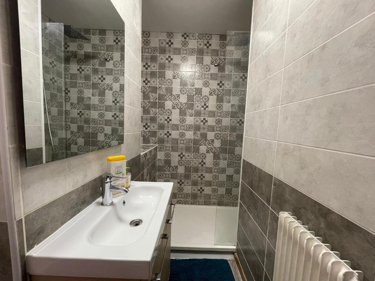Apartamento 116 Chic & Cosy Grand Appart Moderne 65M2 Hypercentre Wifi Smart Tv Netflix Saint-Etienne  Exterior foto